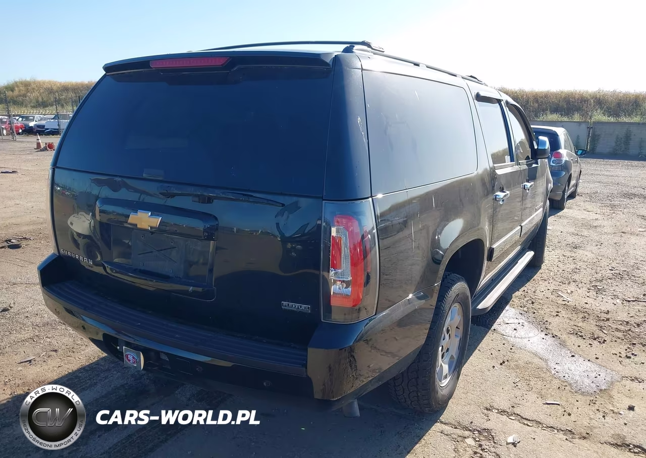 2012 Chevrolet Suburban 1500 Lt VIN:1GNSKJE72CR121361 - 4