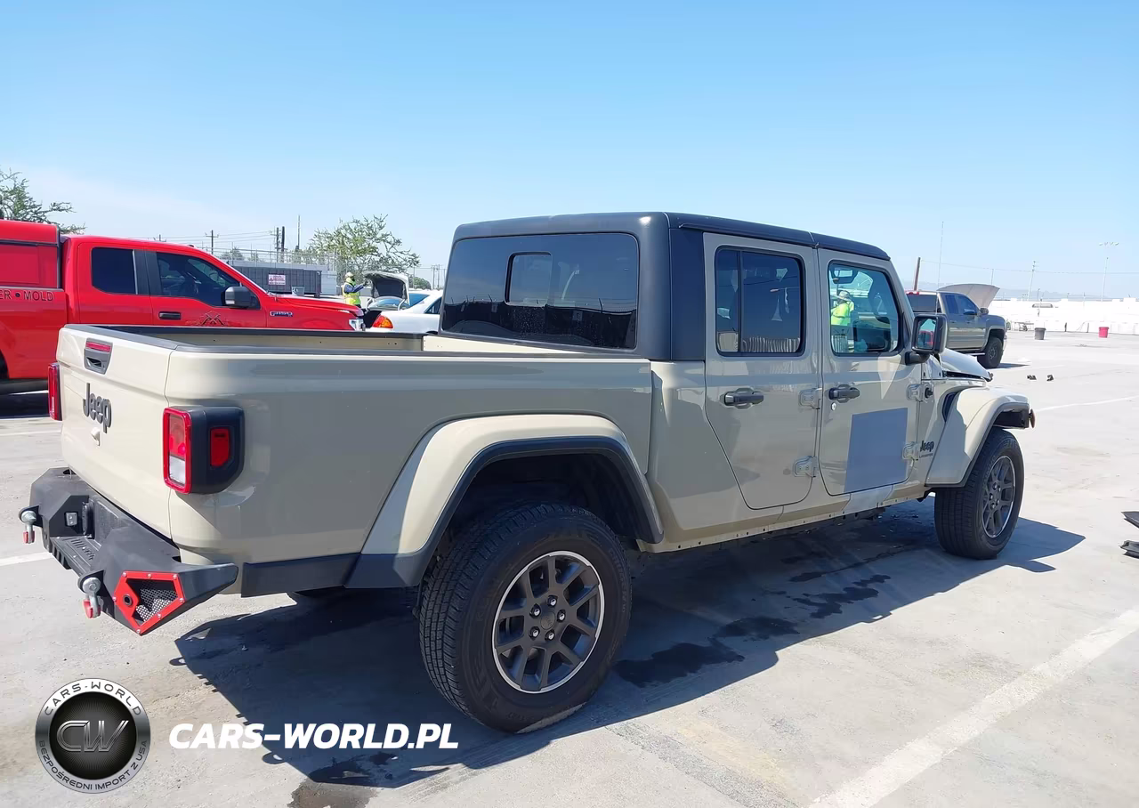 2020 Jeep Gladiator Sport S 4X4 VIN:1C6HJTAG9LL212855 - 13