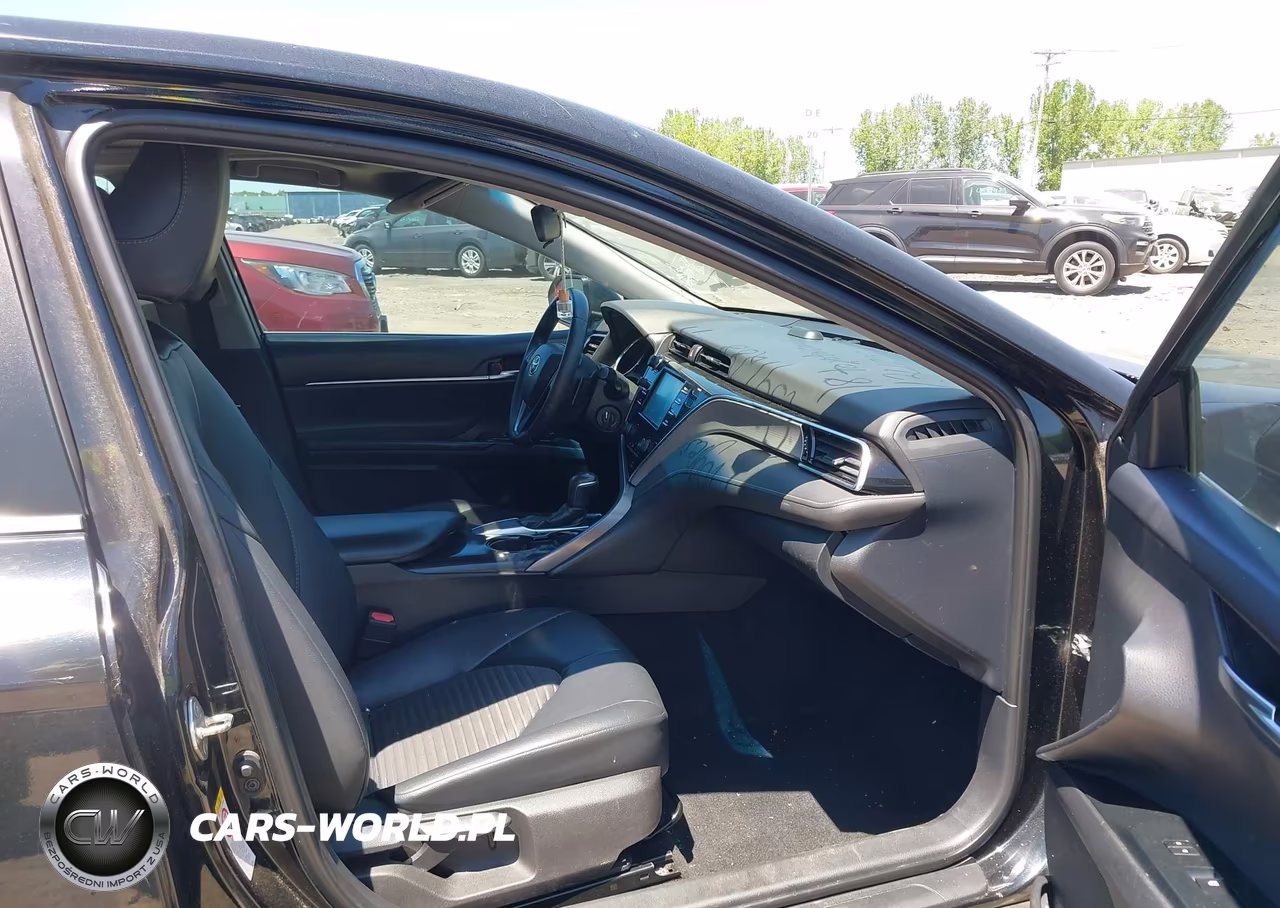 2018 Toyota Camry Se VIN:4T1B11HK4JU134825 - 5