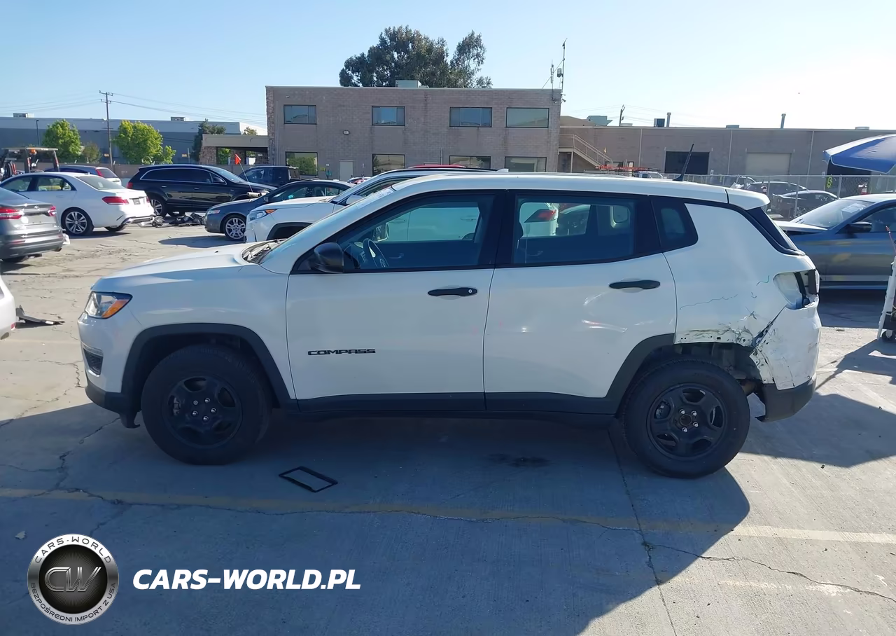 2018 Jeep Compass Sport Fwd VIN:3C4NJCABXJT233179 - 15