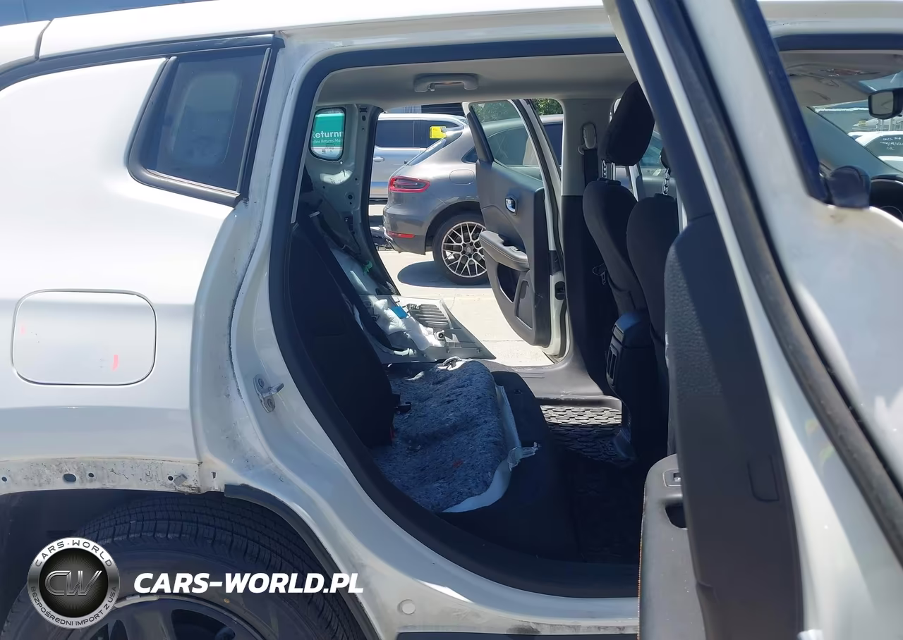 2018 Jeep Compass Sport Fwd VIN:3C4NJCABXJT233179 - 8