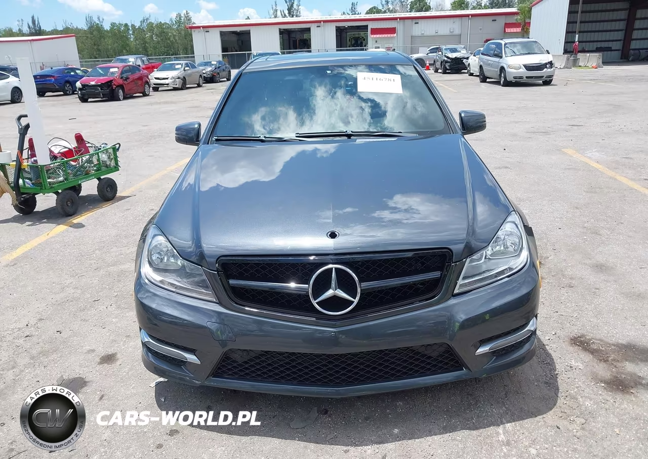 2013 Mercedes-Benz C 250 Sport VIN:WDDGF4HB6DR268794 - 6
