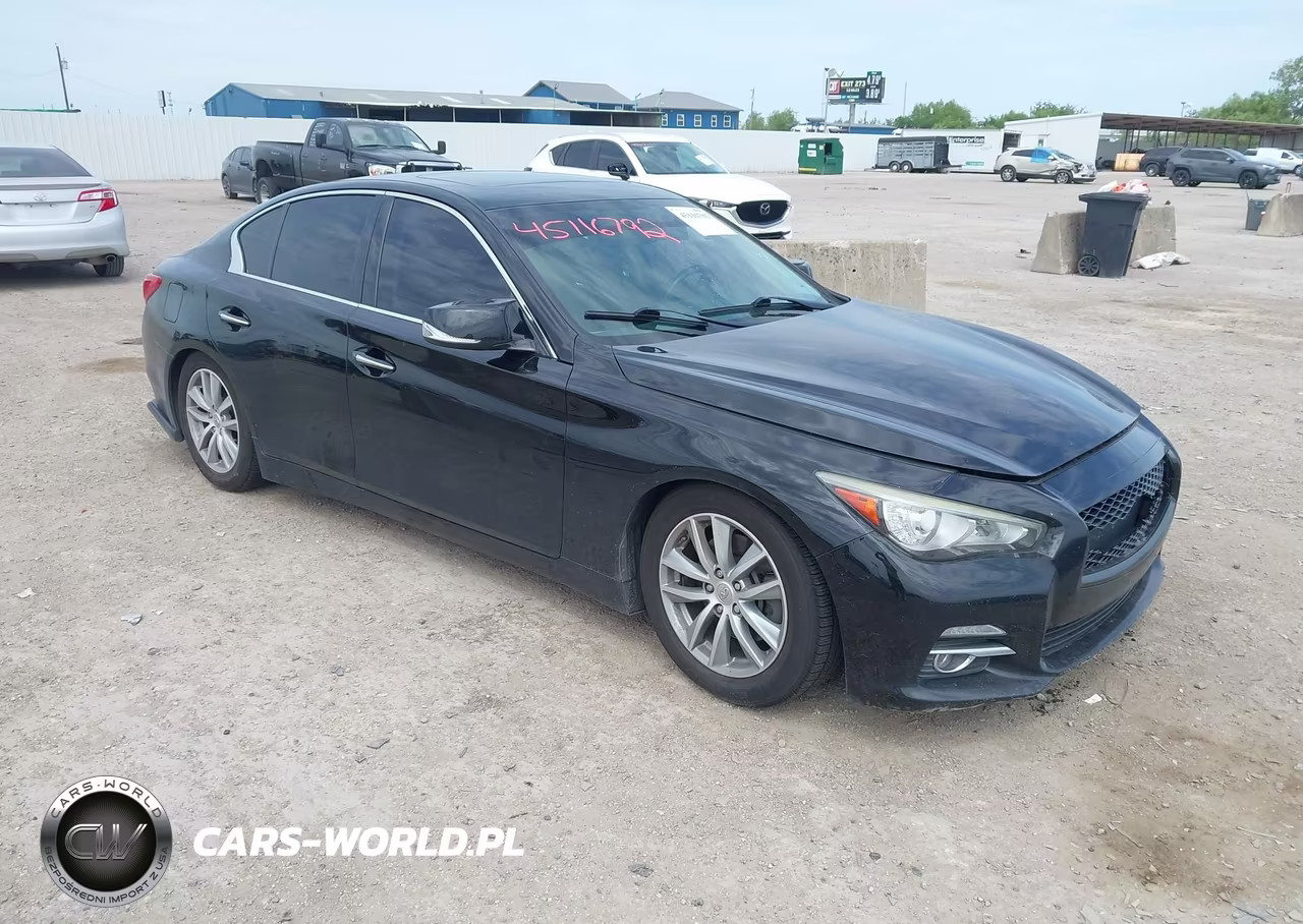 2015 Infiniti Q50 Premium – zdjęcie 1 z 11