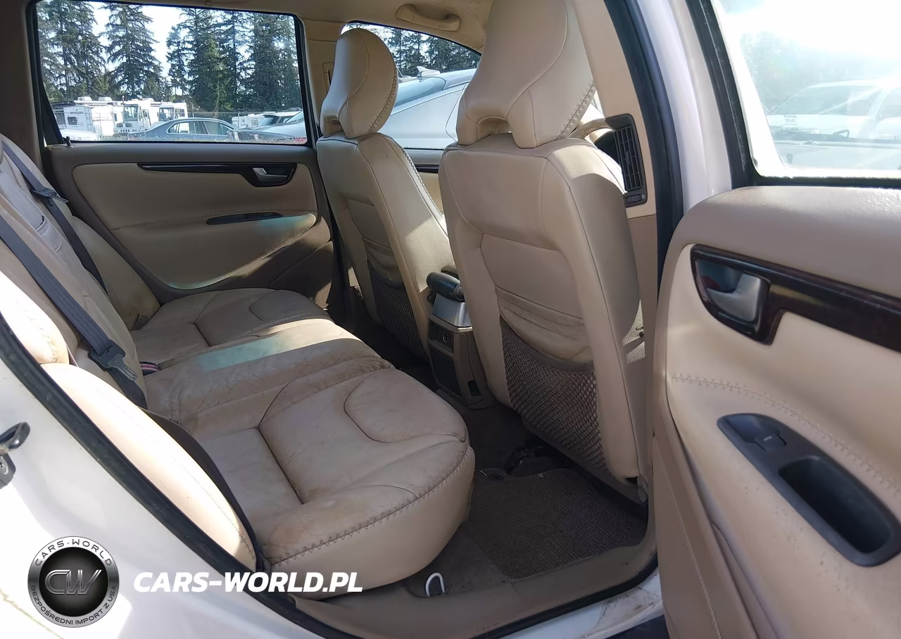 2001 Volvo V70 Xc VIN:YV1SZ58D311044826 - 8