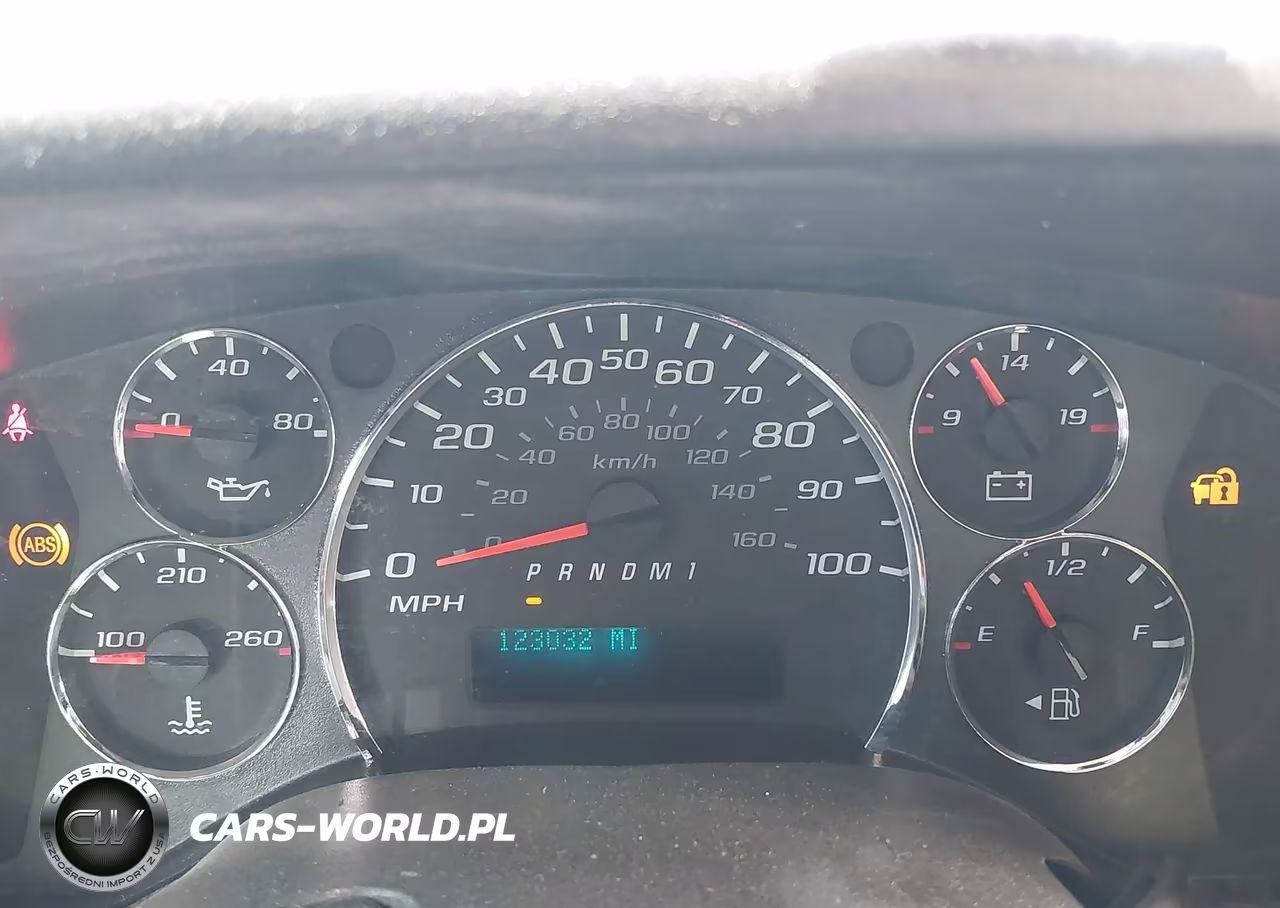 2011 Chevrolet Express Cutaway Work Van VIN:1GB3G3BG8B1115838 - 5