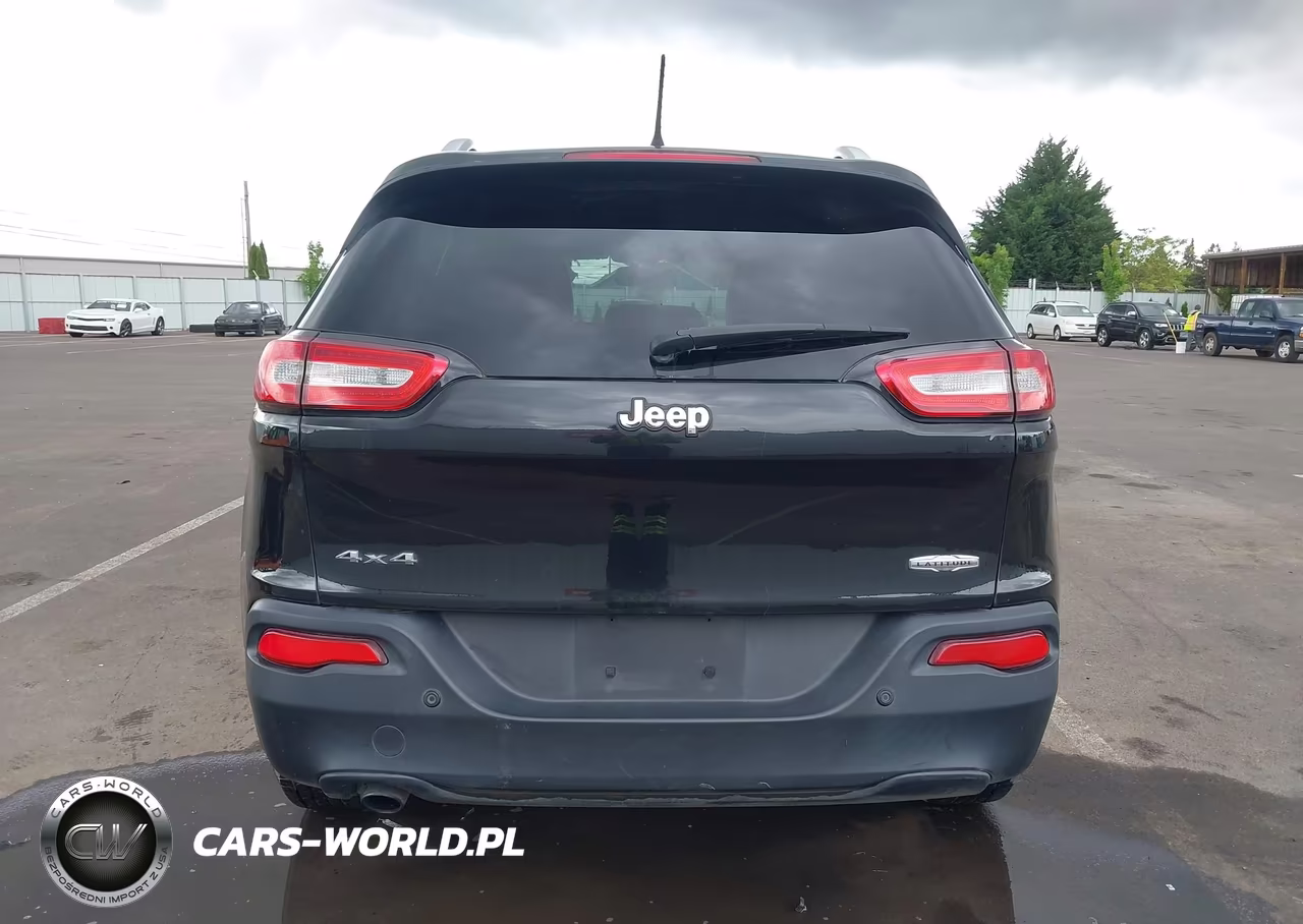 2014 Jeep Cherokee Latitude VIN:1C4PJMCB4EW201534 - 16