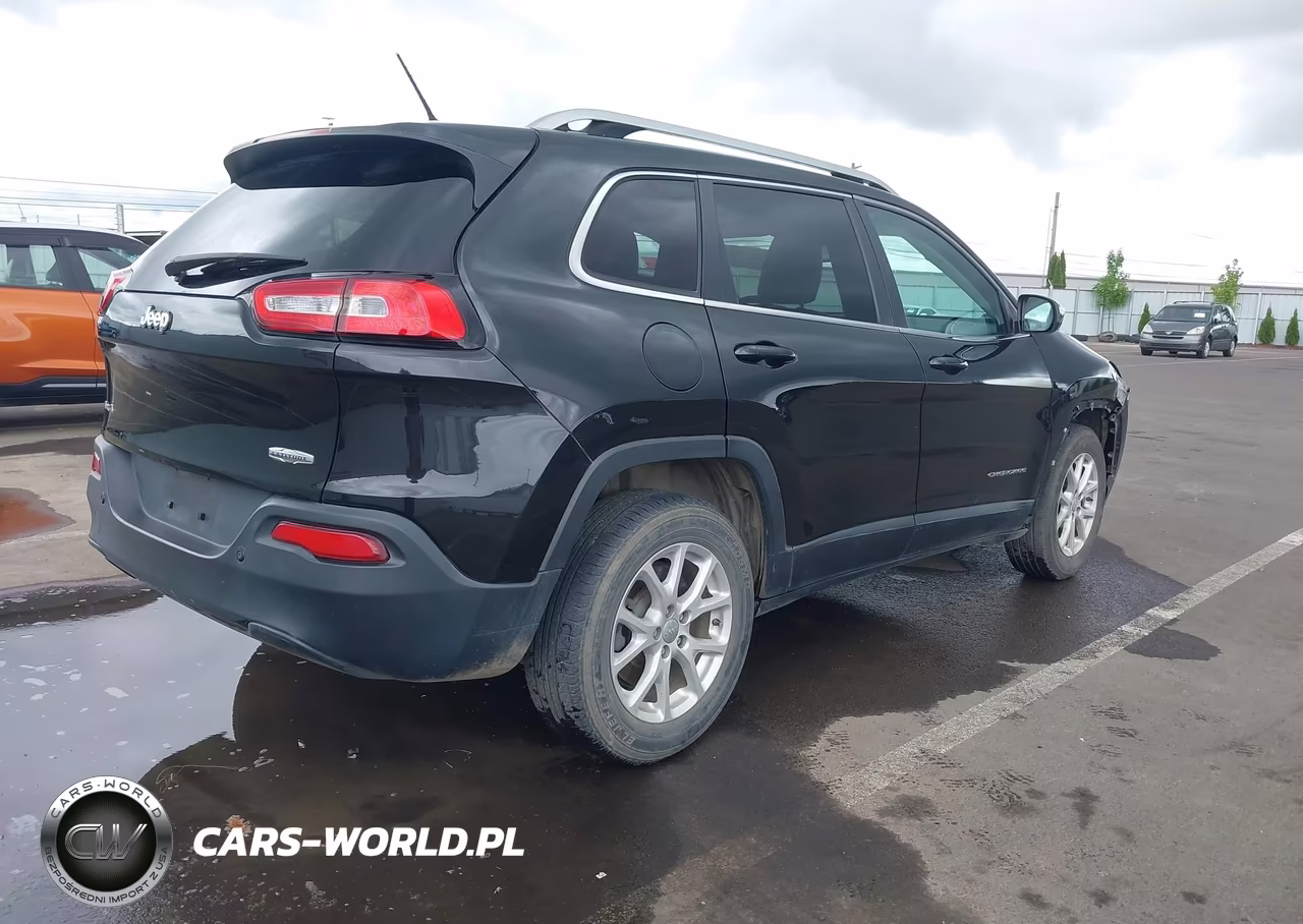 2014 Jeep Cherokee Latitude VIN:1C4PJMCB4EW201534 - 4
