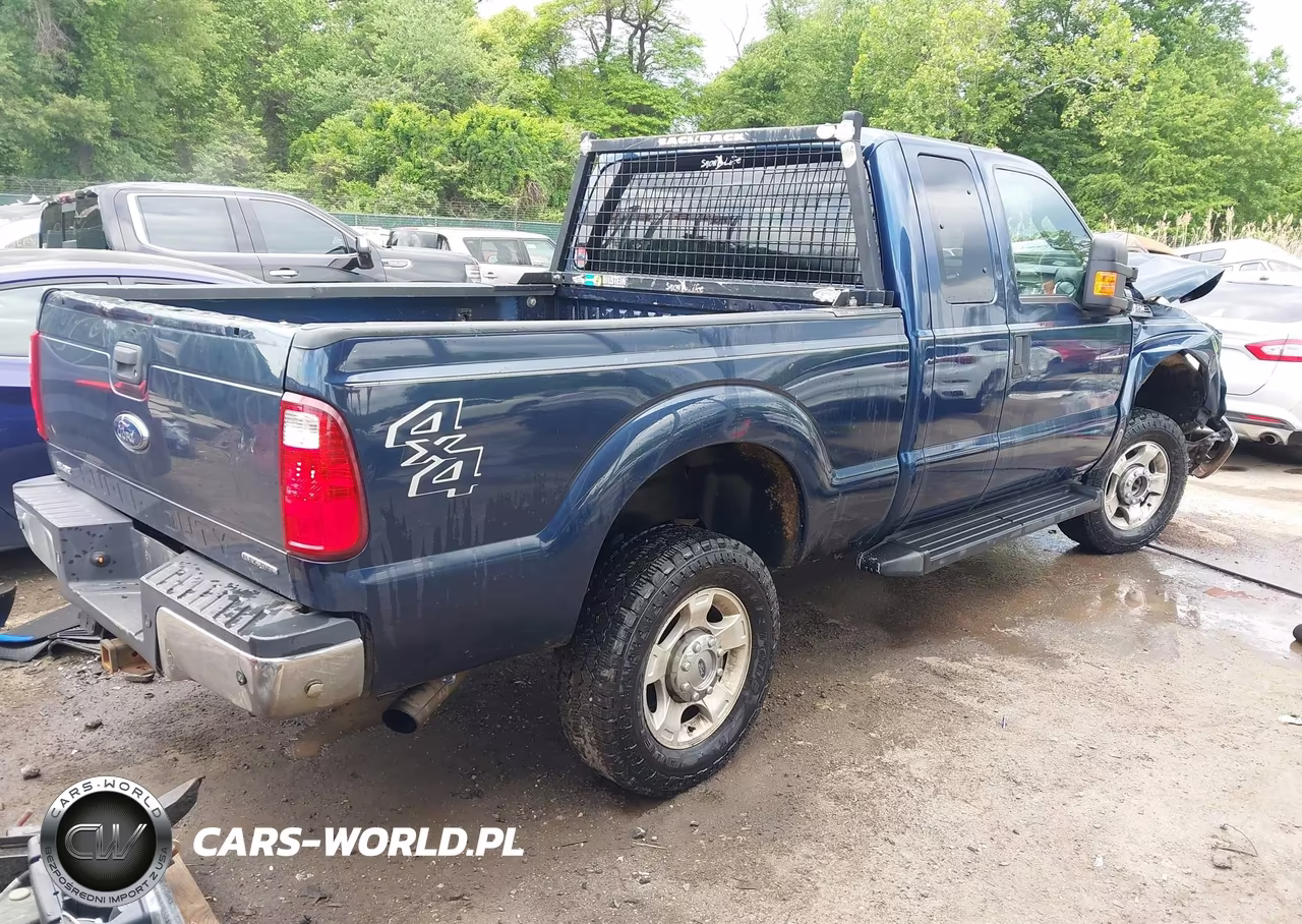 2015 Ford F-250 Xlt VIN:1FT7X2B6XFED16279 - 4