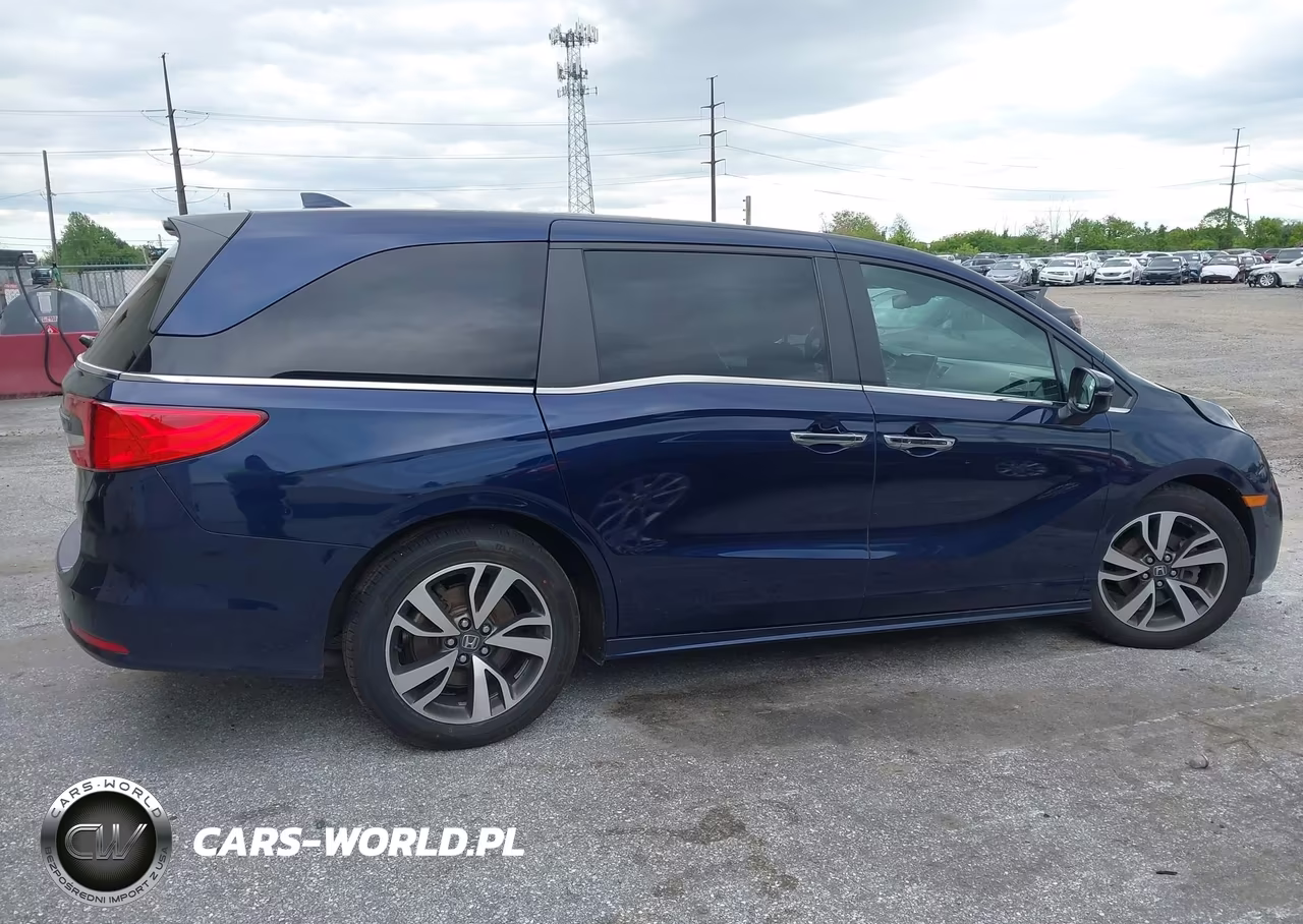 2022 Honda Odyssey Touring VIN:5FNRL6H81NB014431 - 13