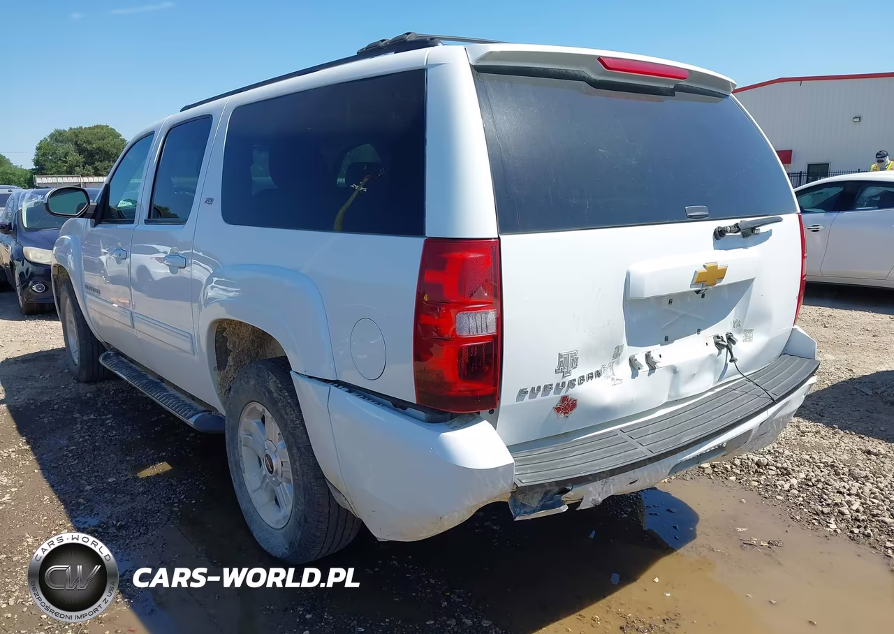 2014 Chevrolet Suburban 1500 Lt VIN:1GNSKJE77ER137848 - 3