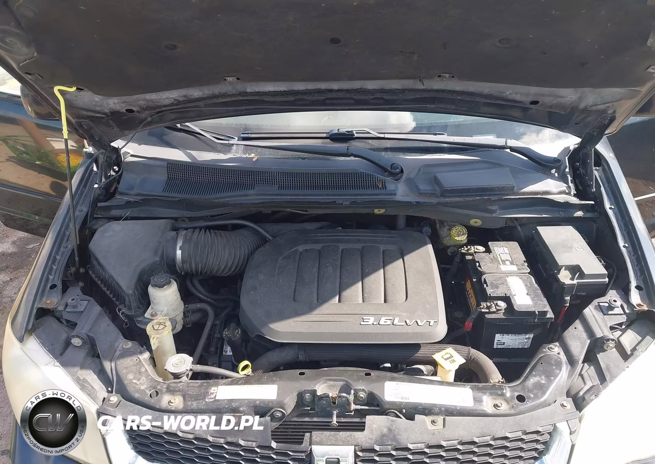 2012 Dodge Grand Caravan Sxt VIN:2C4RDGCG6CR196663 - 10