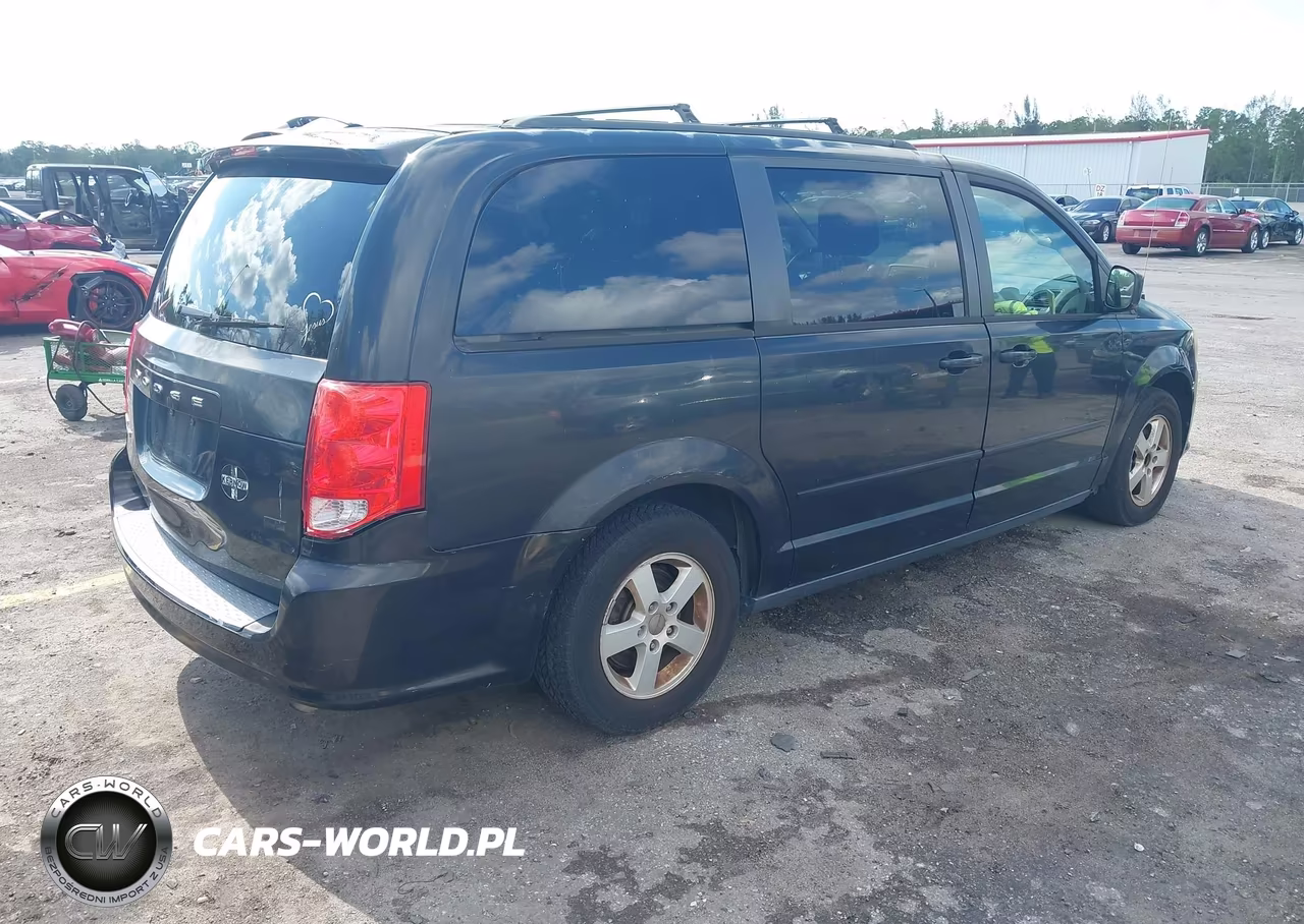 2012 Dodge Grand Caravan Sxt VIN:2C4RDGCG6CR196663 - 4