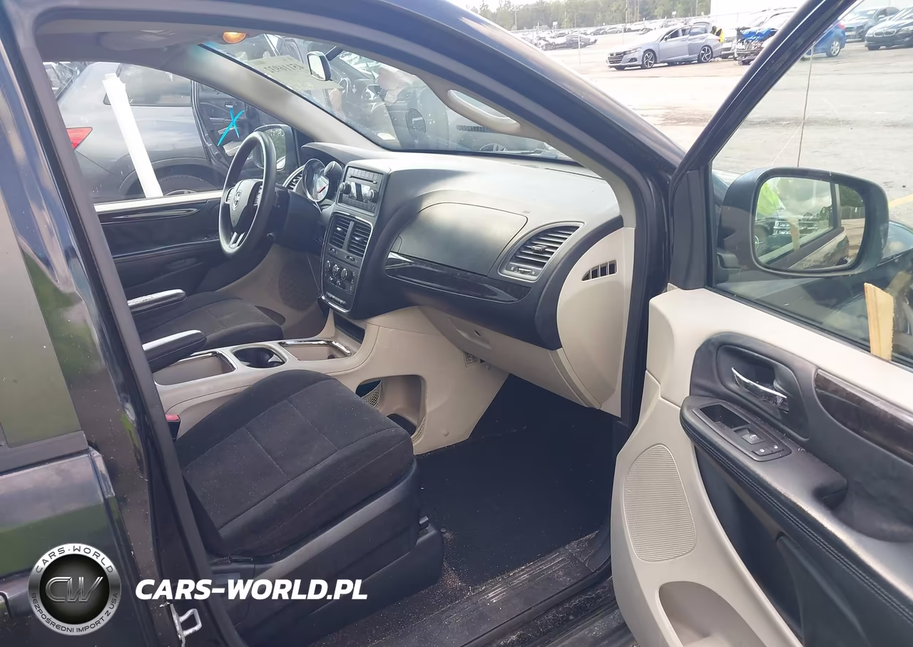 2012 Dodge Grand Caravan Sxt VIN:2C4RDGCG6CR196663 - 5