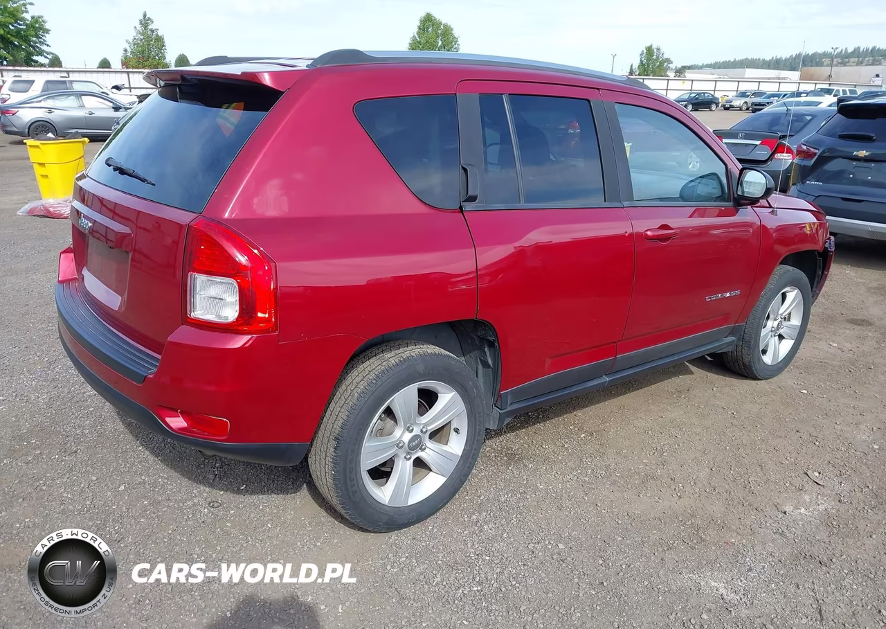 2013 Jeep Compass Sport VIN:1C4NJDBB2DD212762 - 4