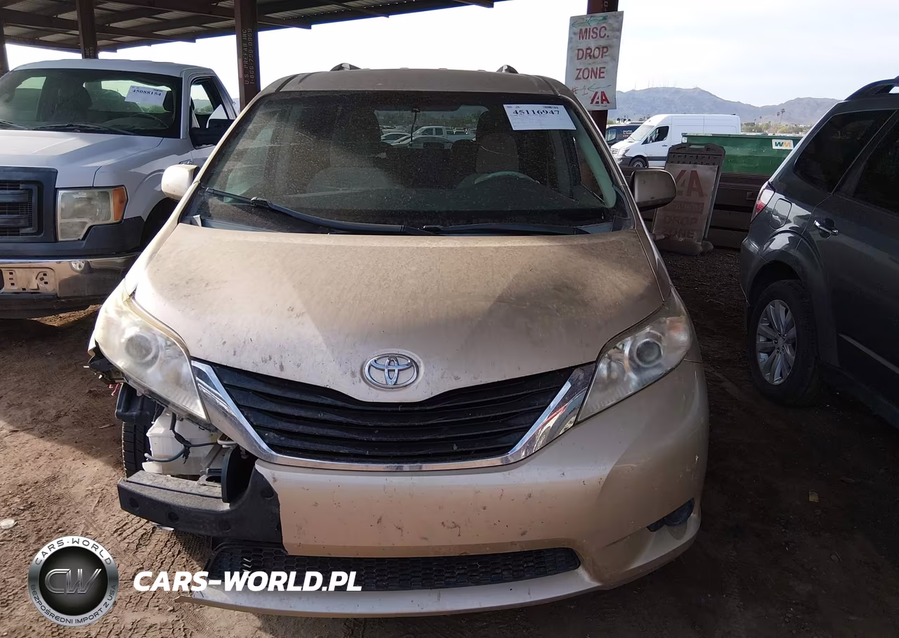 2011 Toyota Sienna Le V6 VIN:5TDKK3DC8BS169790 - 12