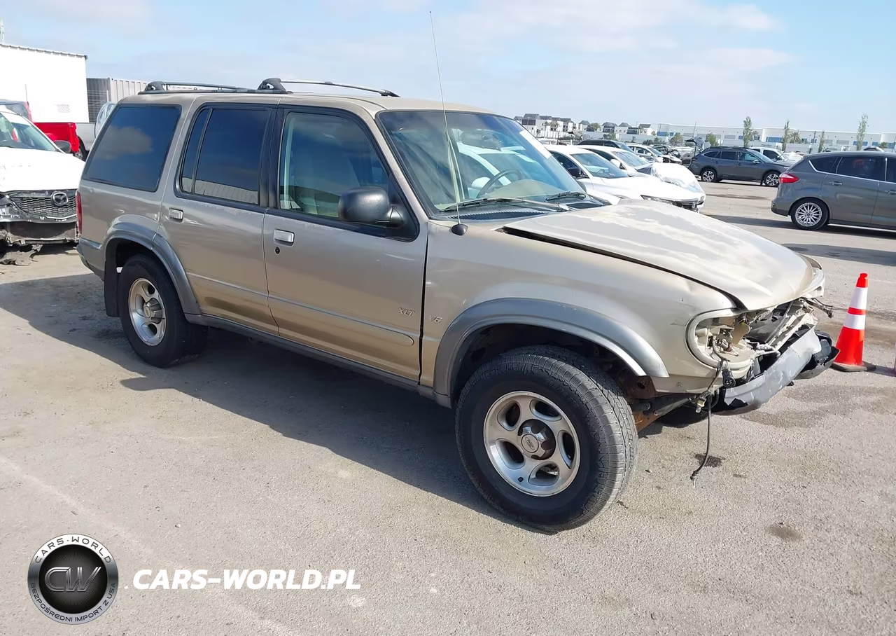 2000 Ford Explorer Xlt