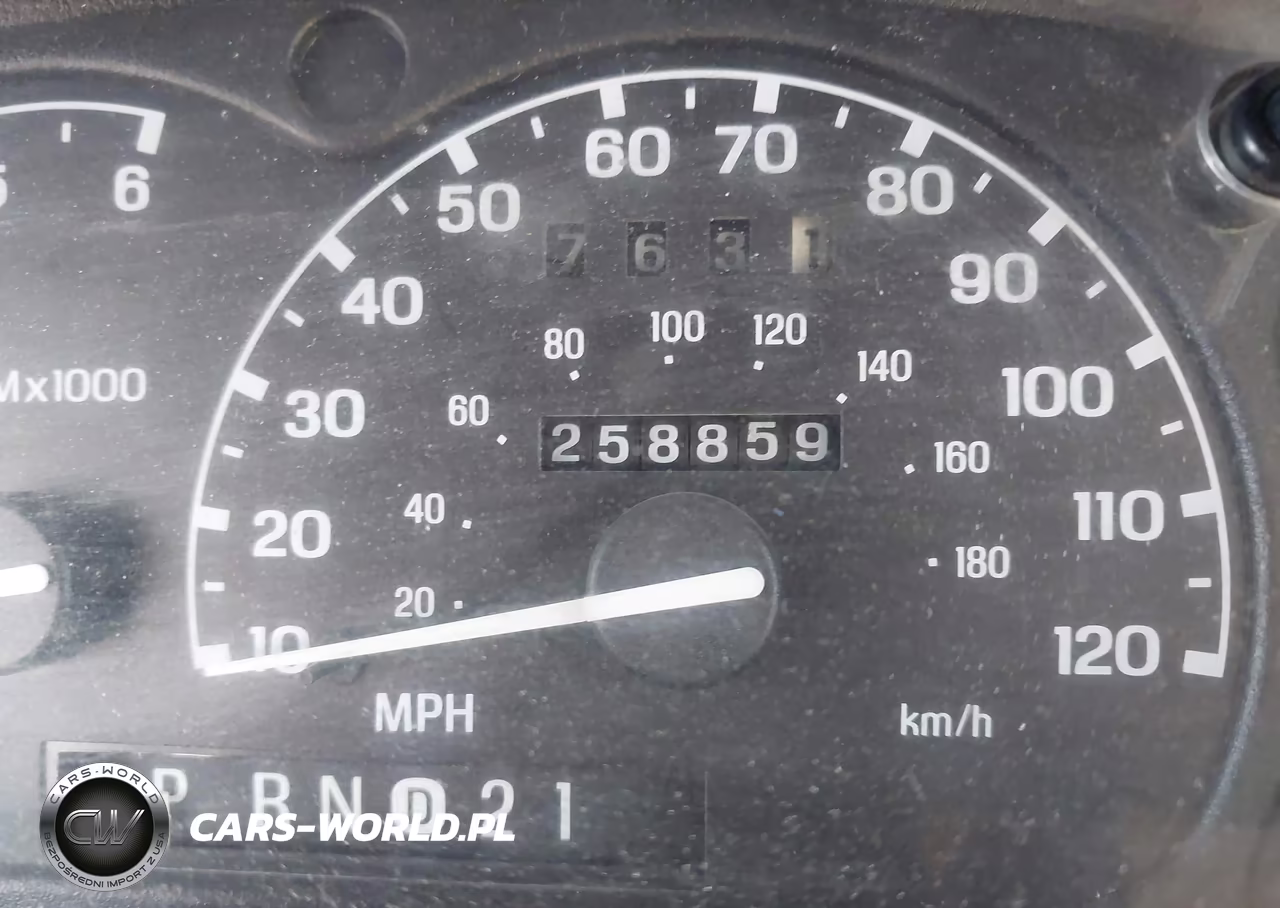 2000 Ford Explorer Xlt VIN:1FMZU63P6YZB63228 - 16