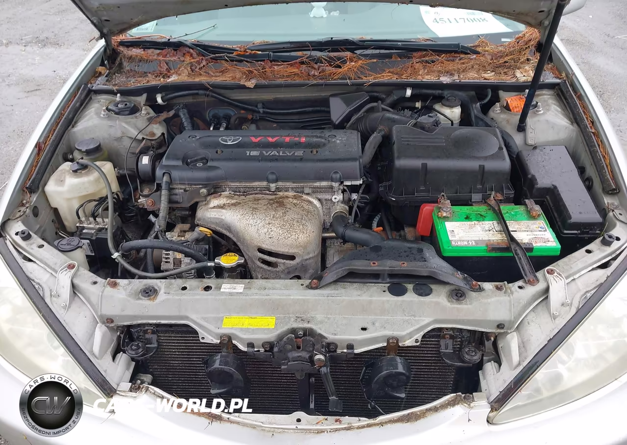 2004 Toyota Camry Le VIN:4T1BE32K44U327845 - 10