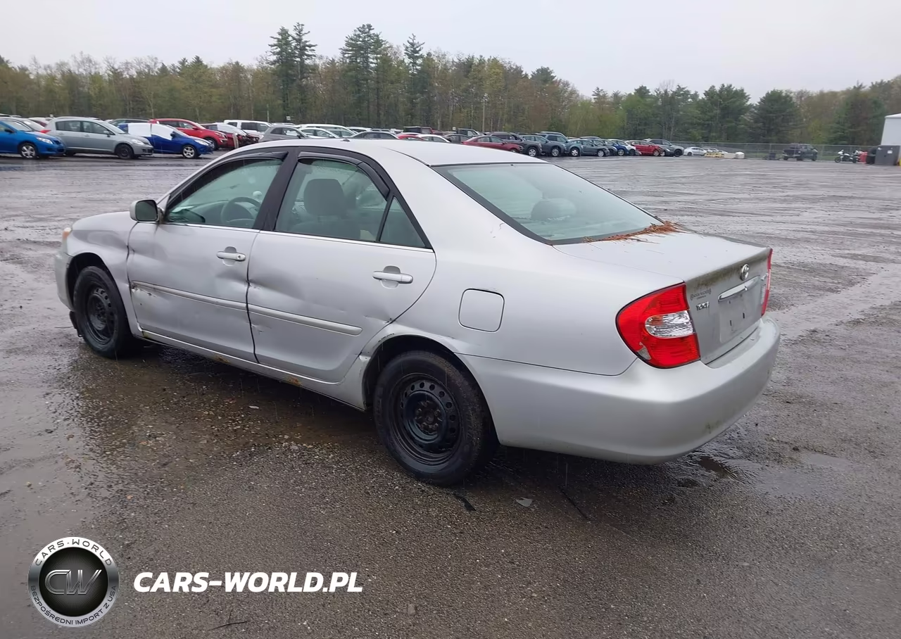 2004 Toyota Camry Le VIN:4T1BE32K44U327845 - 3