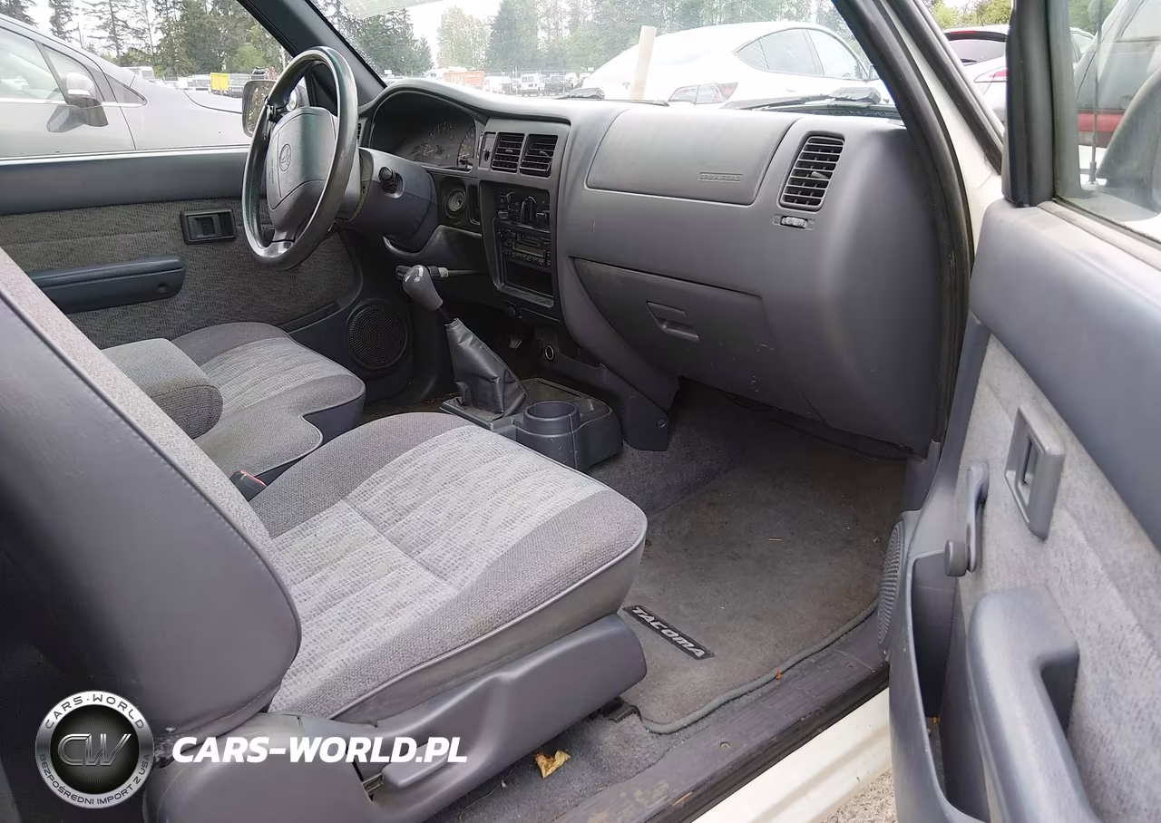 1998 Toyota Tacoma VIN:4TAVL52N3WZ128980 - 5