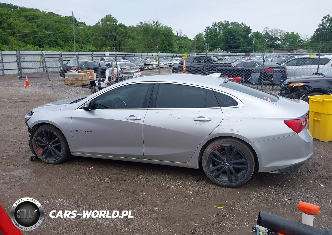 2018 Chevrolet Malibu Lt VIN:1G1ZD5ST0JF235442 - 14