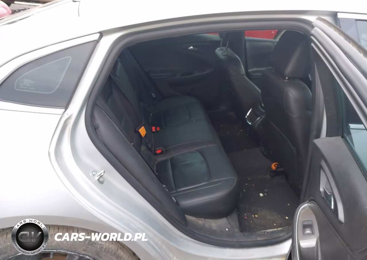 2018 Chevrolet Malibu Lt VIN:1G1ZD5ST0JF235442 - 8