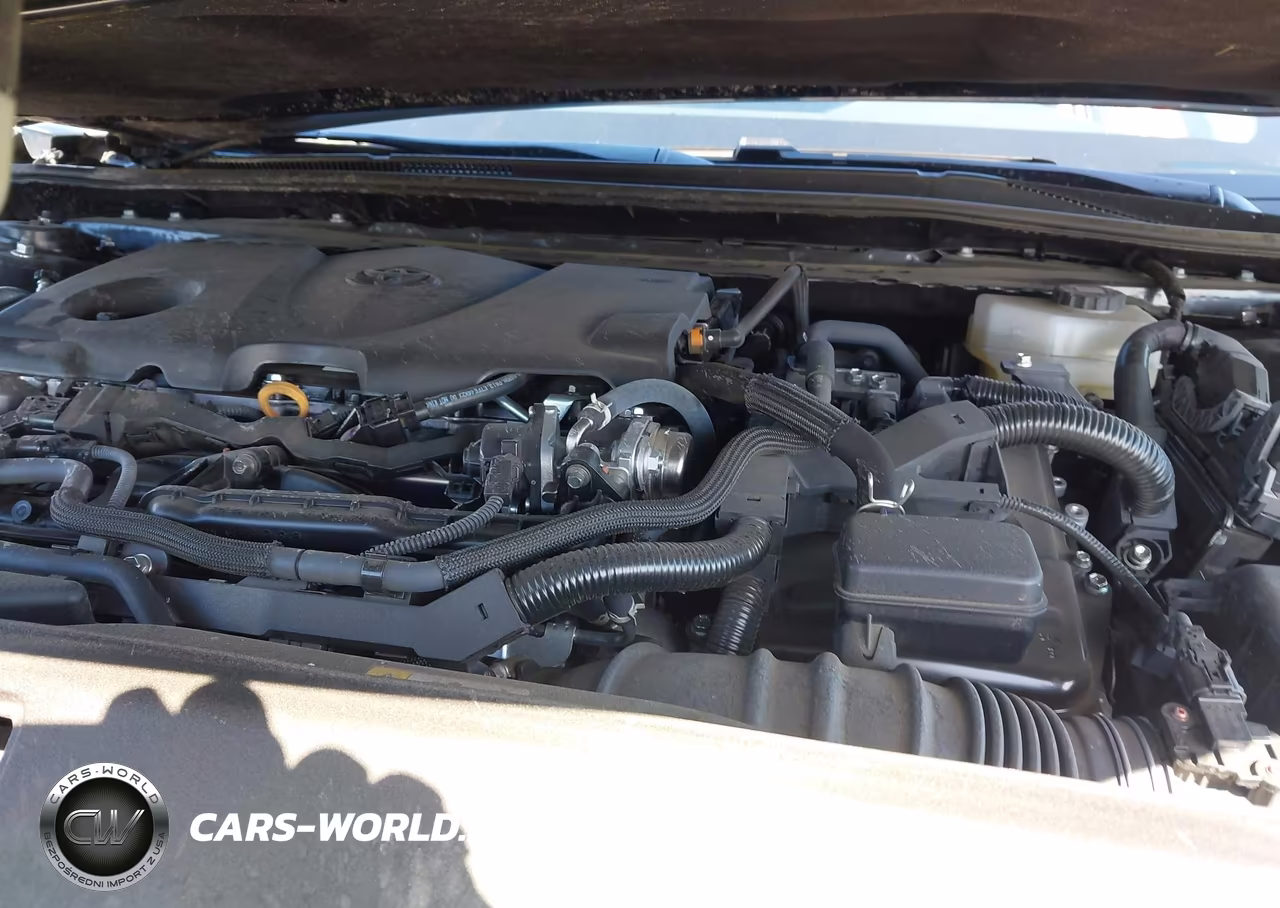 2025 Toyota Camry Le VIN:4T1DAACK7SU080647 - 10