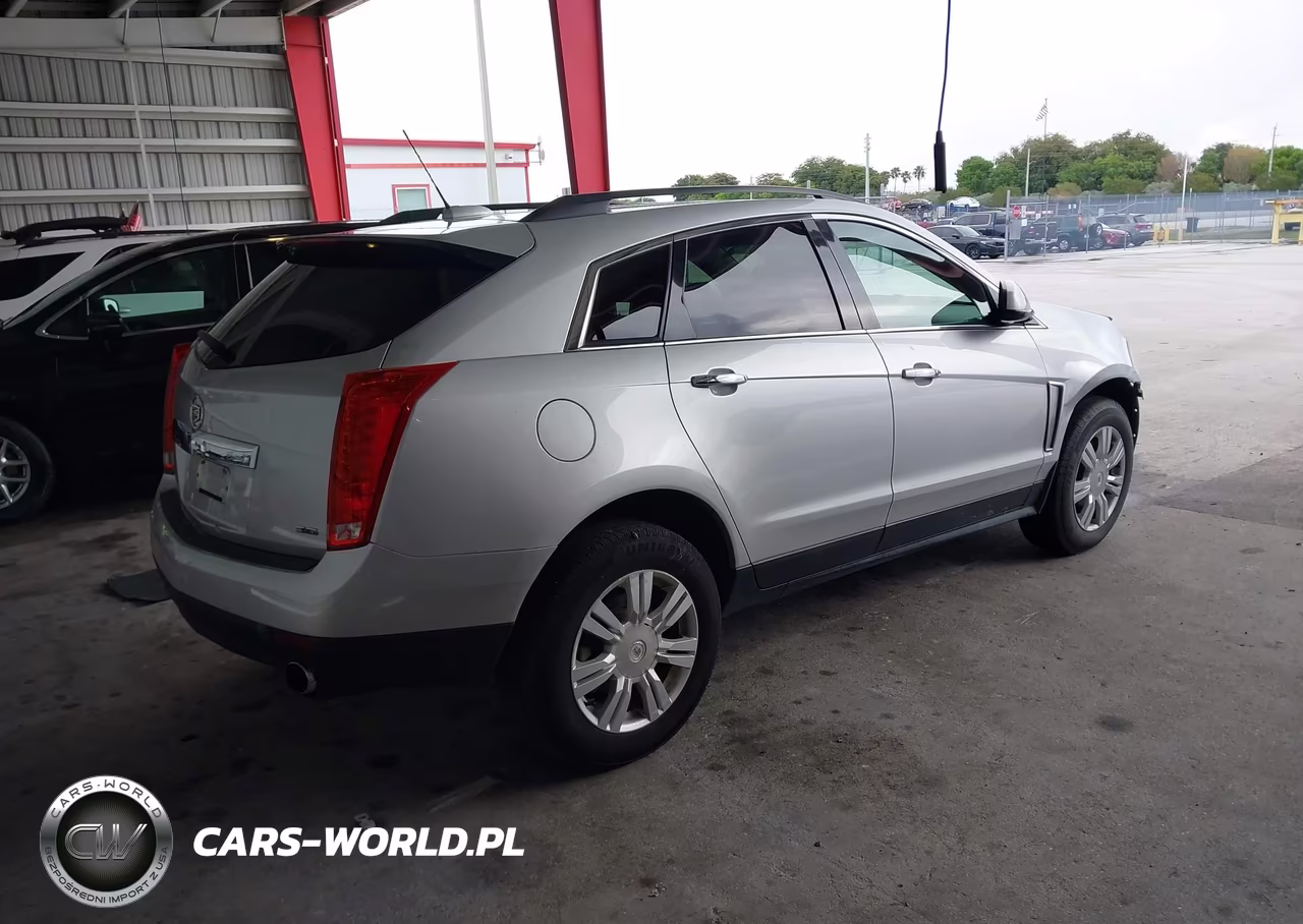 2015 Cadillac Srx Standard VIN:3GYFNAE38FS567847 - 4