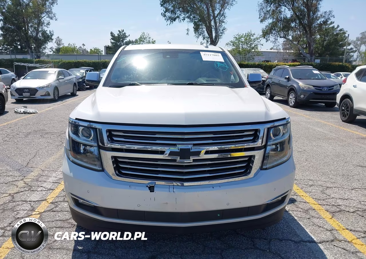 2018 Chevrolet Suburban Premier VIN:1GNSCJKC1JR110217 - 12
