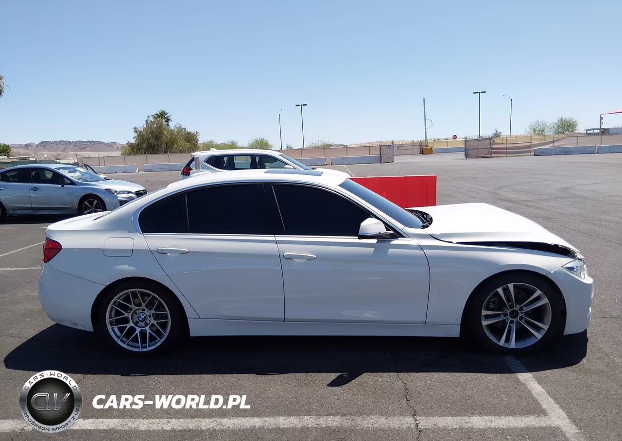 2018 BMW 330I VIN:WBA8B9G51JNV00527 - 13