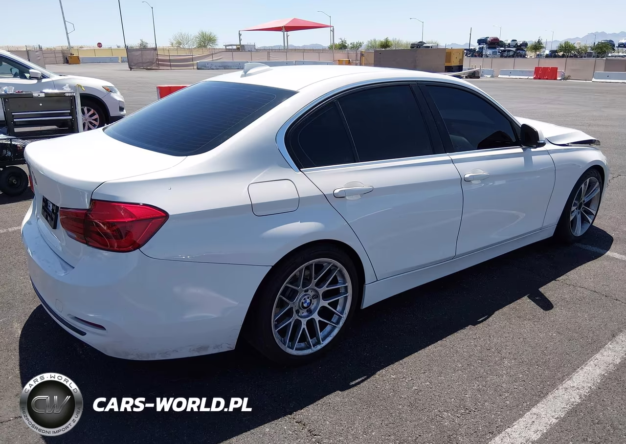 2018 BMW 330I VIN:WBA8B9G51JNV00527 - 4