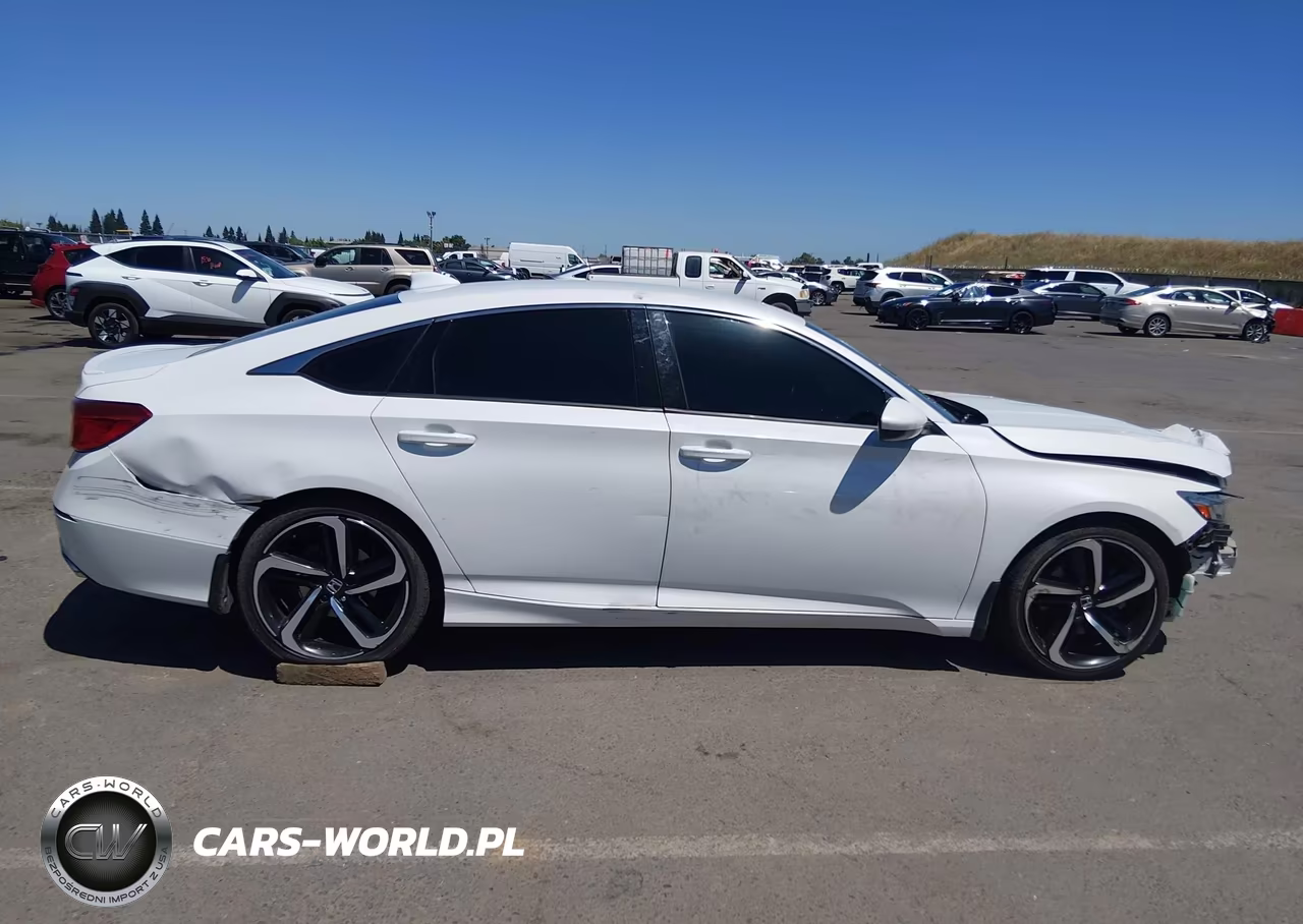 2019 Honda Accord Sport VIN:1HGCV1F33KA069611 - 17