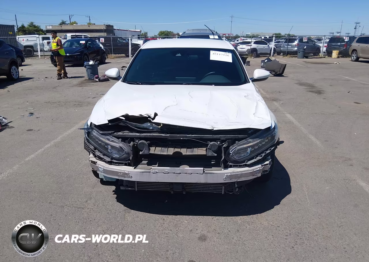 2019 Honda Accord Sport VIN:1HGCV1F33KA069611 - 6