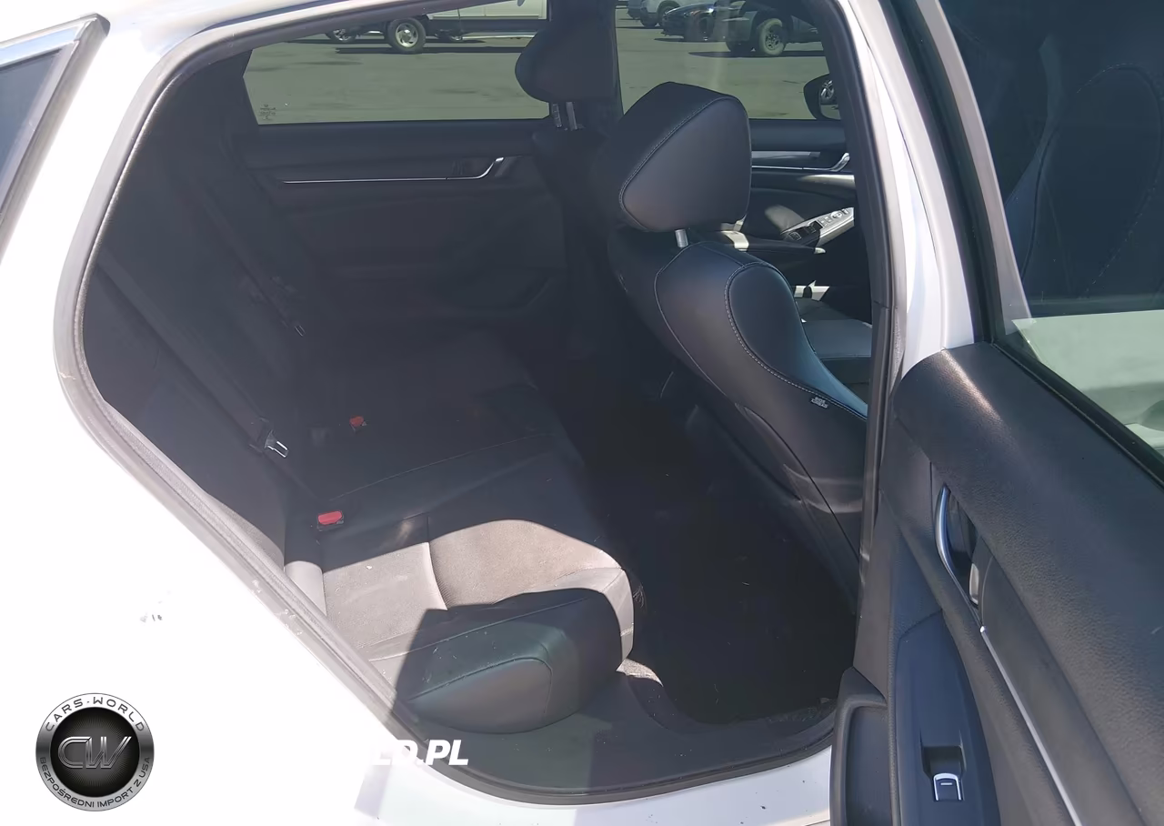 2019 Honda Accord Sport VIN:1HGCV1F33KA069611 - 8