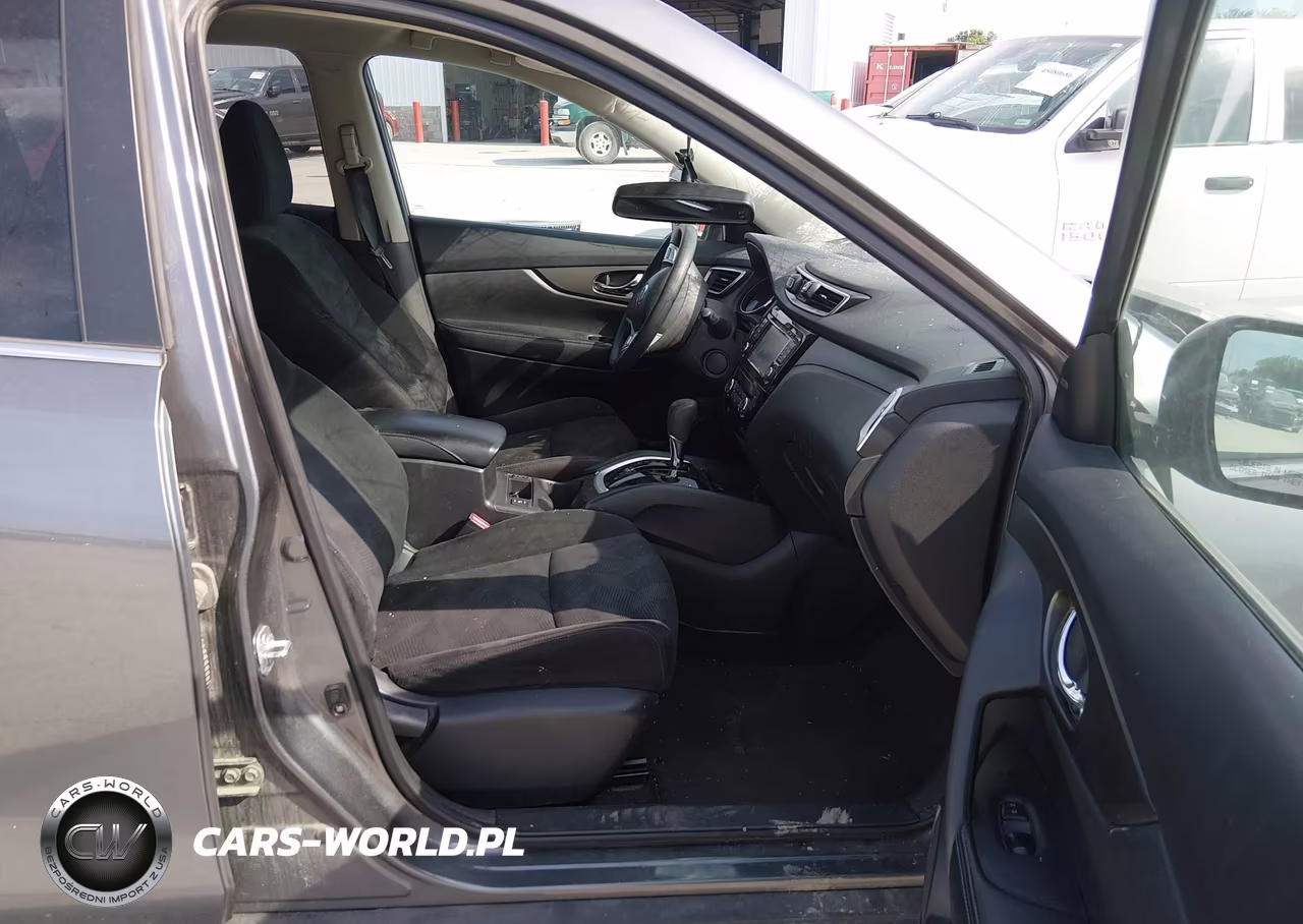 2015 Nissan Rogue Sv VIN:5N1AT2MV1FC843379 - 5