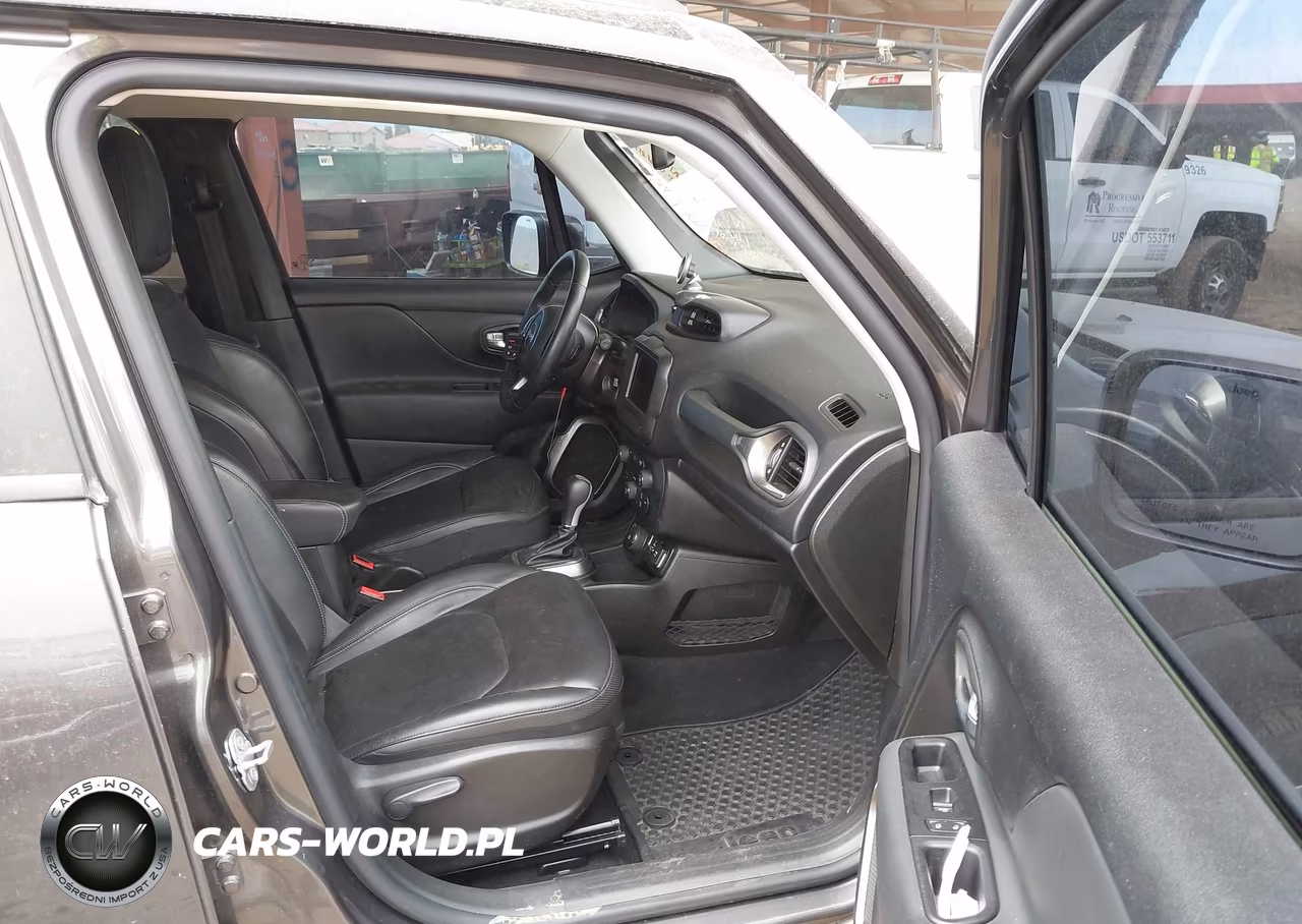 2020 Jeep Renegade Limited 4X4 VIN:ZACNJBD11LPM03787 - 5