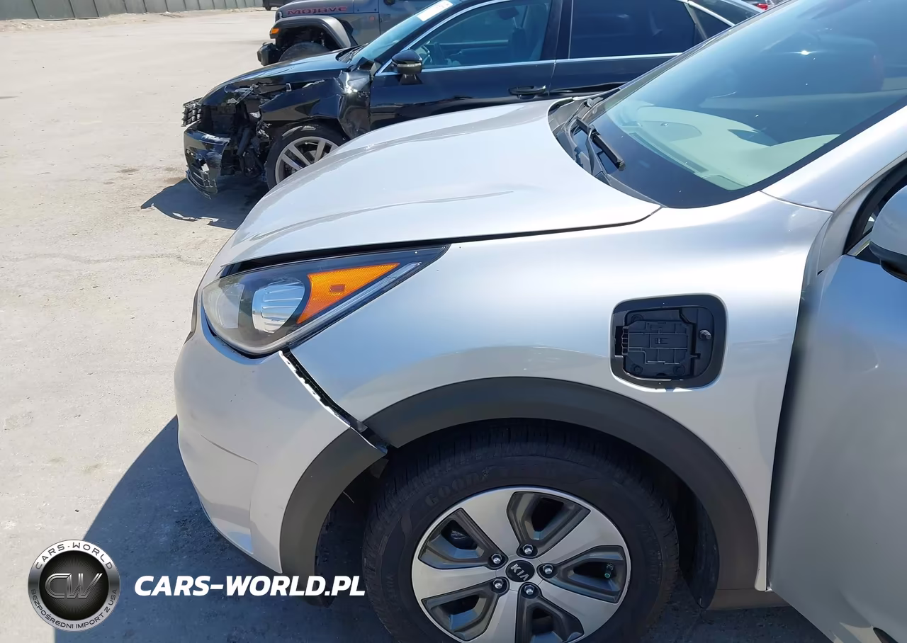 2019 Kia Niro Plug-In Hybrid Lx VIN:KNDCM3LD0K5337629 - 6