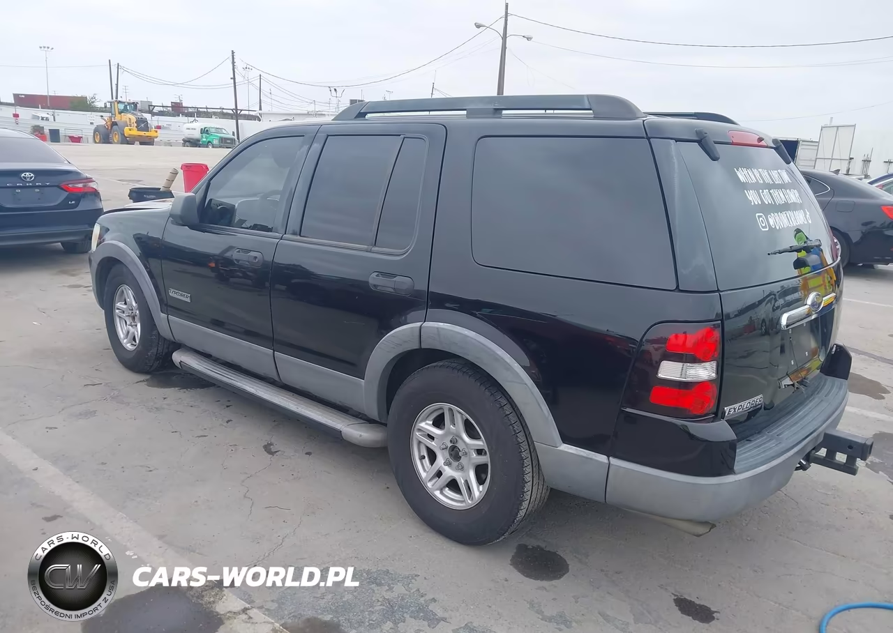 2006 Ford Explorer Xlt VIN:1FMEU63E36UA54345 - 3