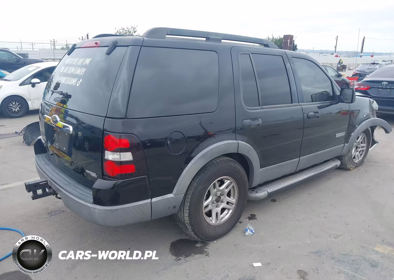 2006 Ford Explorer Xlt VIN:1FMEU63E36UA54345 - 4