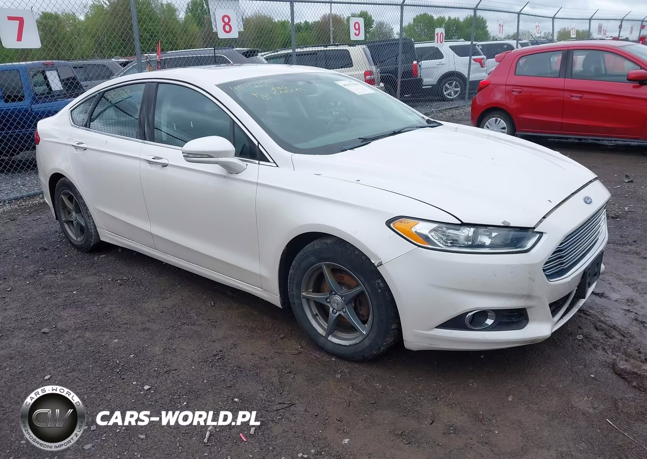 Główne zdjęcie 2015 Ford Fusion Se