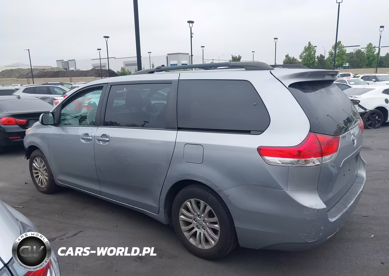 2014 Toyota Sienna Xle V6 8 Passenger VIN:5TDYK3DC8ES516887 - 15