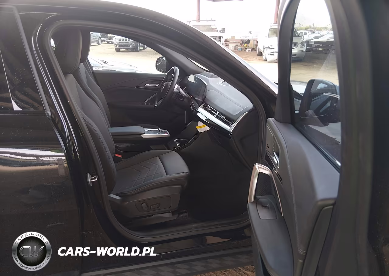 2026 BMW X2 xDrive28I VIN:WBX63GM08T5508926 - 5