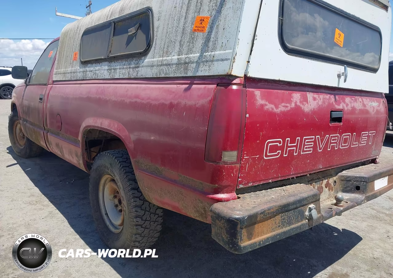 1988 Chevrolet Gmt-400 C2500 VIN:1GCFC24K4JE191242 - 3