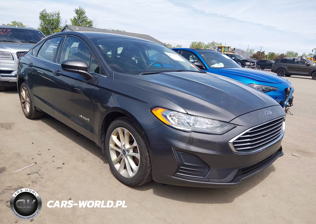 2019 Ford Fusion Hybrid Se
