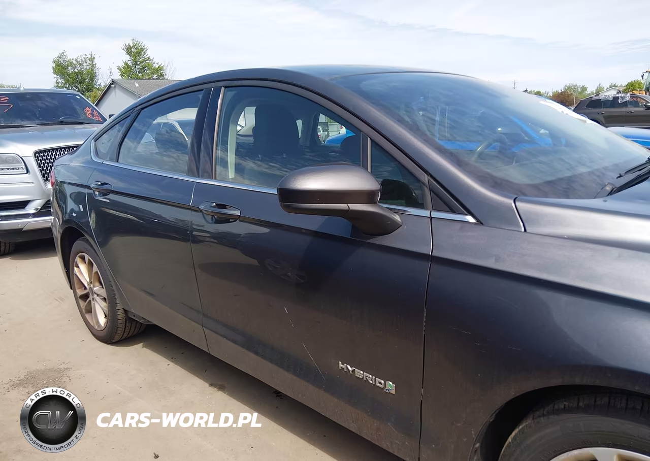 2019 Ford Fusion Hybrid Se VIN:3FA6P0LU5KR165667 - 13