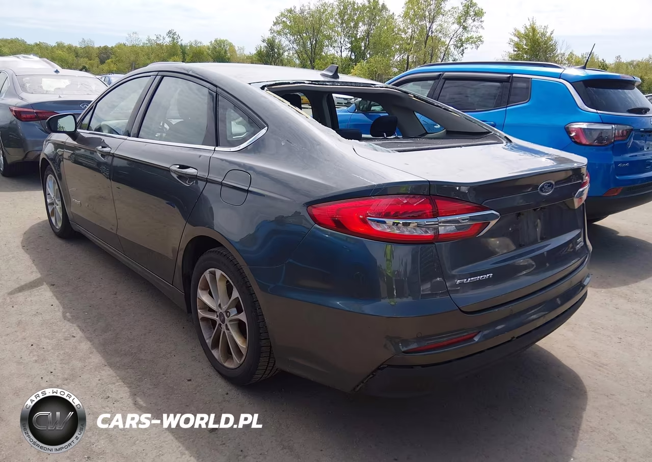 2019 Ford Fusion Hybrid Se VIN:3FA6P0LU5KR165667 - 3