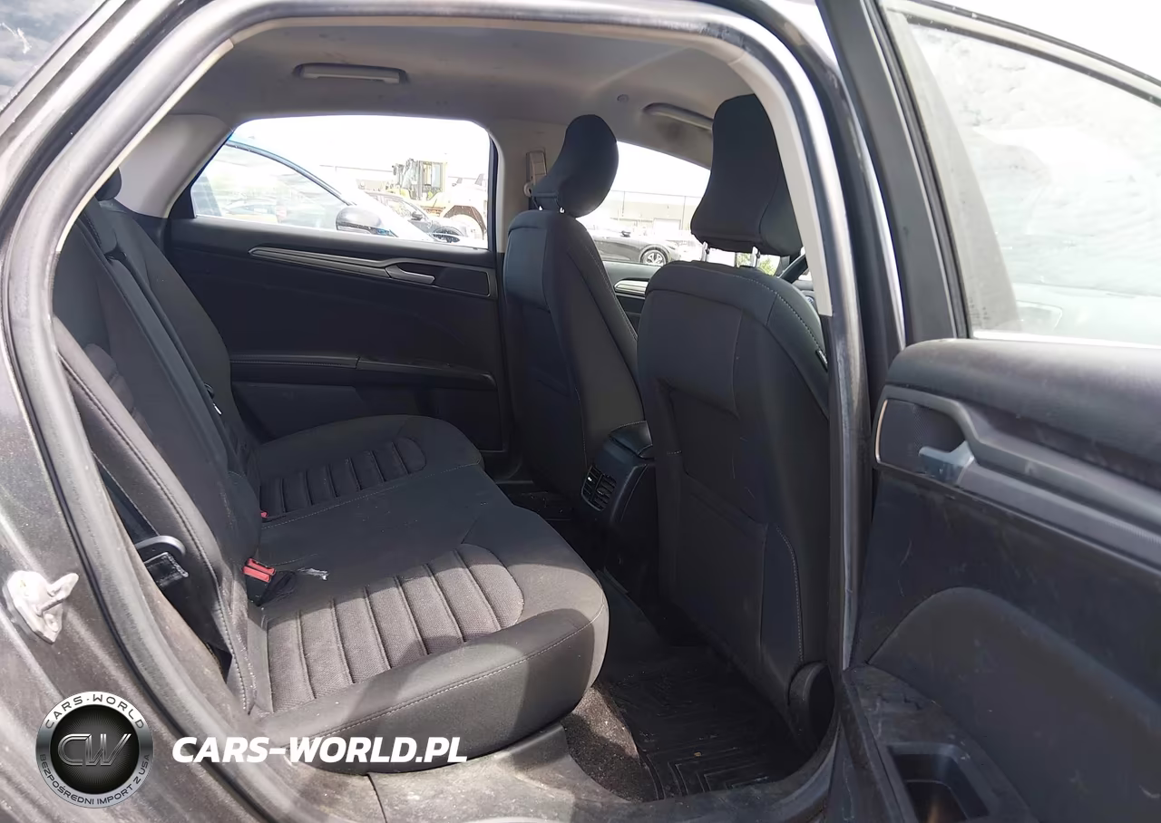 2019 Ford Fusion Hybrid Se VIN:3FA6P0LU5KR165667 - 8