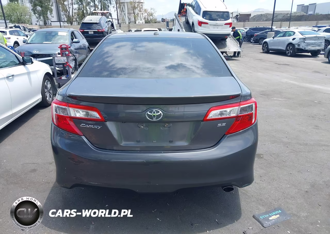 2013 Toyota Camry Se VIN:4T1BF1FK4DU711135 - 16