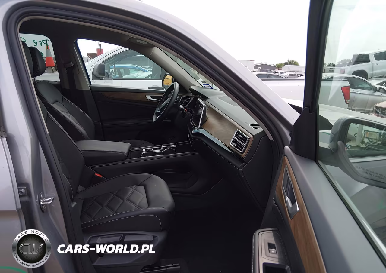 2026 Volkswagen Atlas Se With Technology VIN:1V2WN2CA9TC533140 - 5