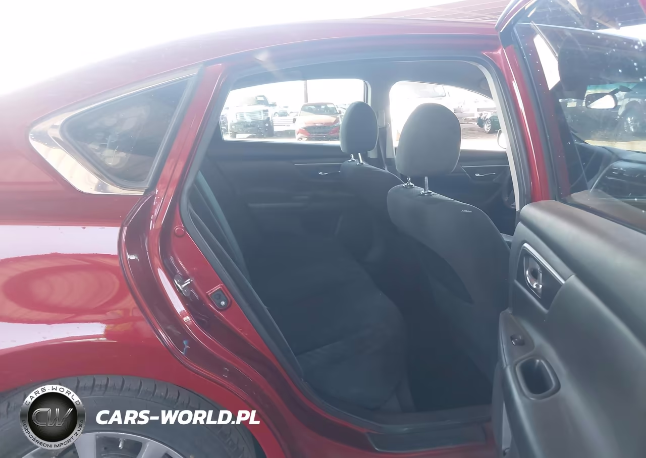 2015 Nissan Altima 2.5 S VIN:1N4AL3AP2FC273981 - 8